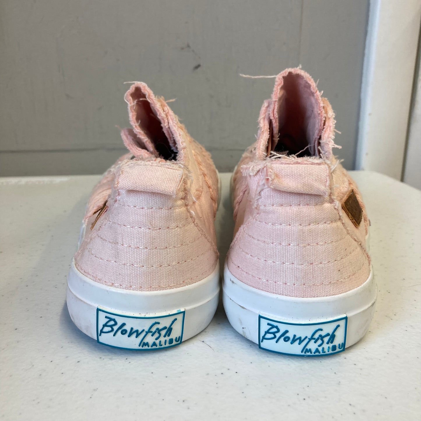Shoes Sneakers By Blowfish In Peach, Size:8.5