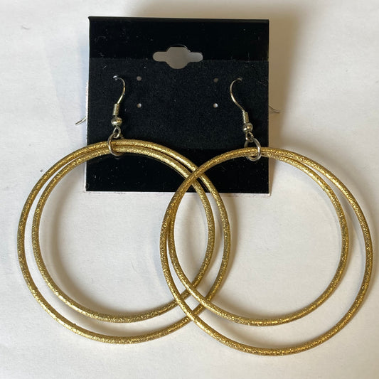 Earrings Dangle/Drop In Gold