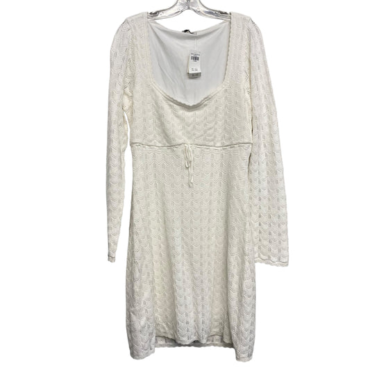 Dress Casual Short By Hollister In Cream, Size:Xl