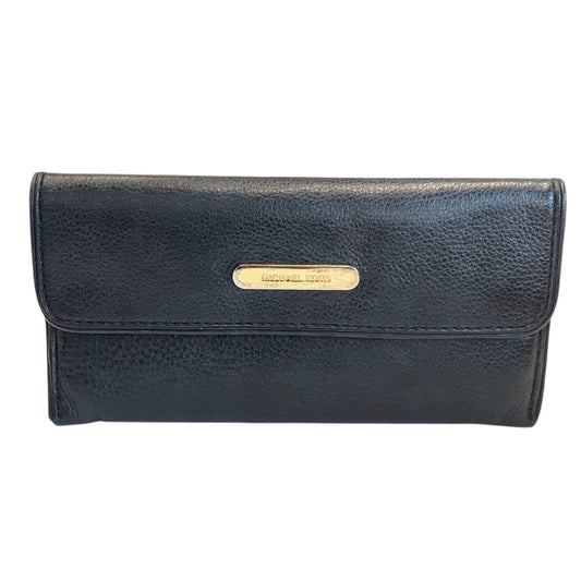 Wallet Designer By Michael Kors In Grey, Size:Medium
