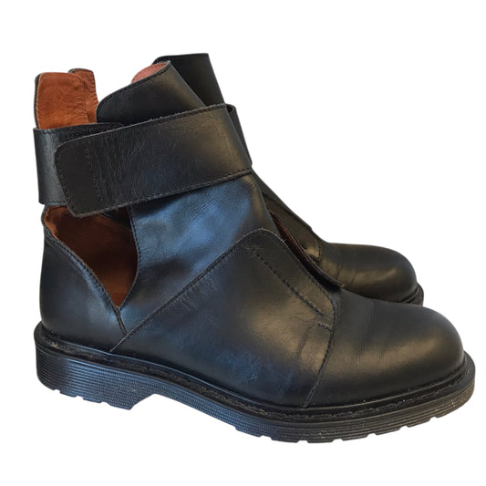 Boots Ankle Flats By Whyred In Black, Size:7.5