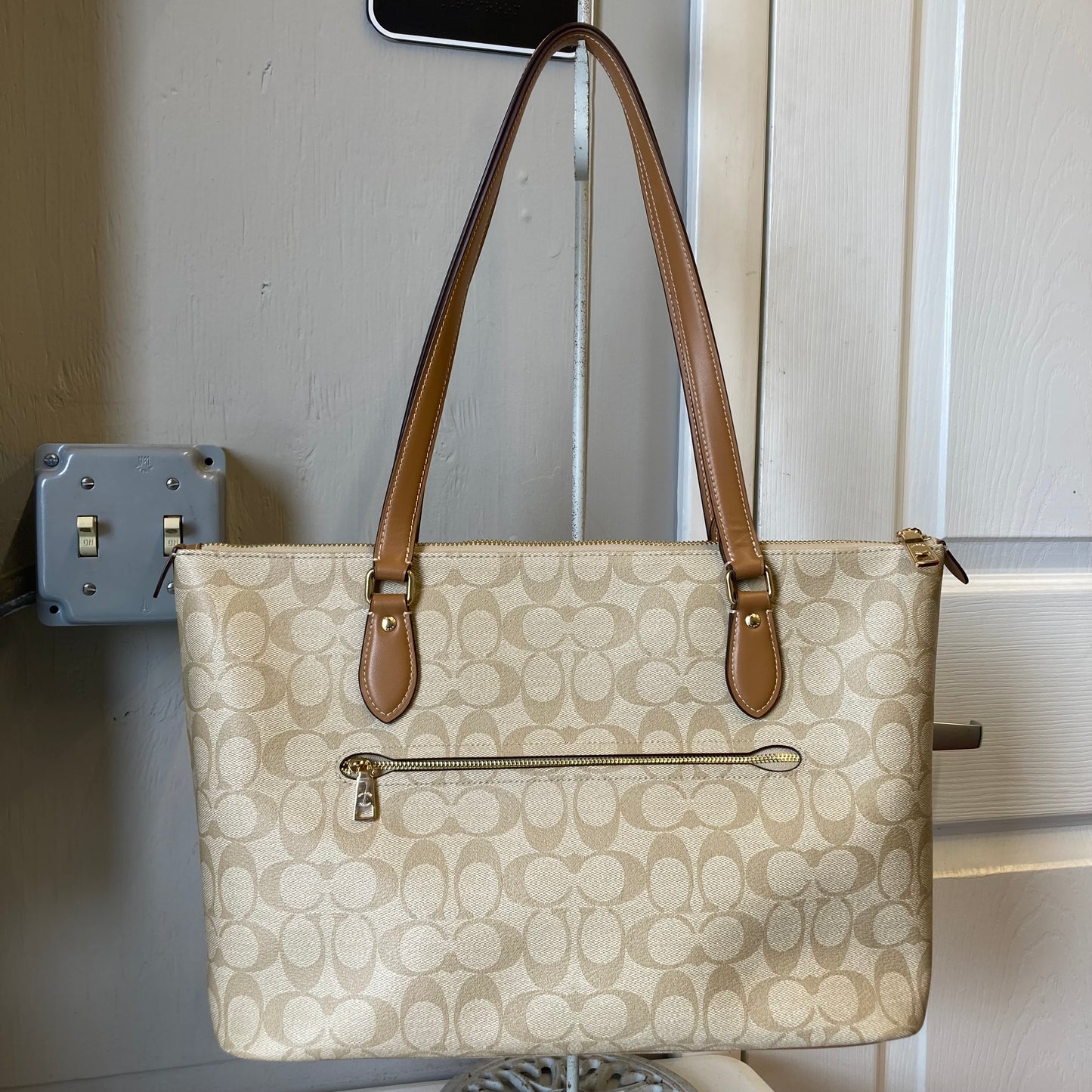 Handbag Designer By Coach In Tan, Size:Large