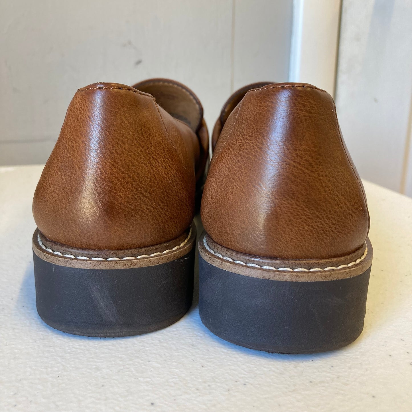 Shoes Flats By Sofft In Brown, Size:8