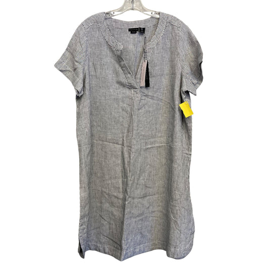 Dress Casual Short By Tahari In Striped Pattern, Size:1X