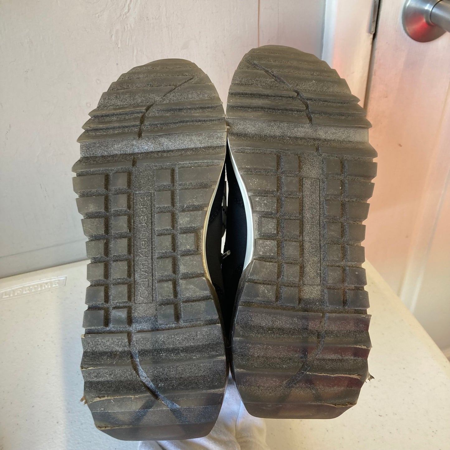 Shoes Athletic By Calvin Klein In Black, Size:5