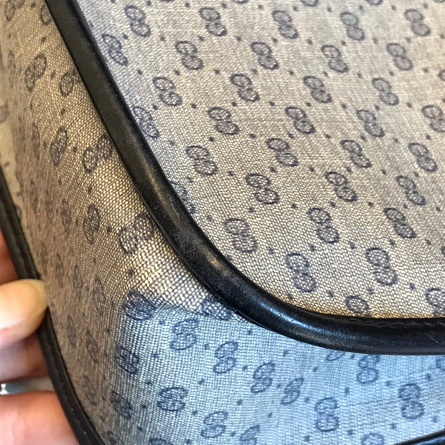 Crossbody Luxury Designer By Gucci In Blue & Grey, Size:Medium