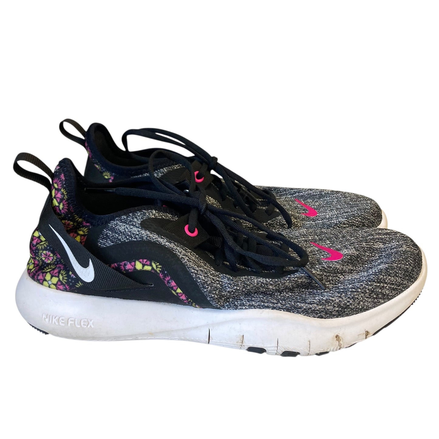 Shoes Athletic By Nike In Grey & Pink, Size:6.5