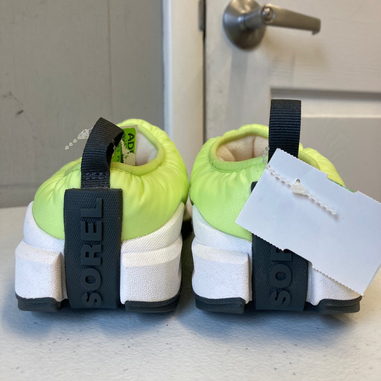 Shoes Flats By Sorel In Green, Size:8