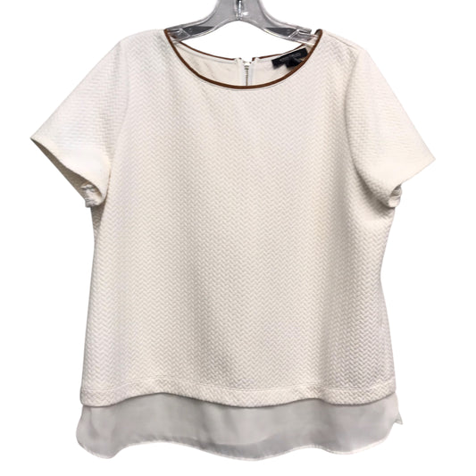Top Ss By White House Black Market In Cream, Size:Xl