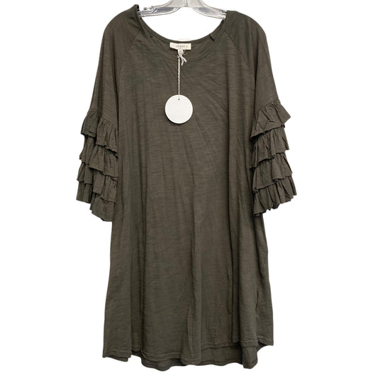 Dress Casual Short By Umgee In Green, Size:2X