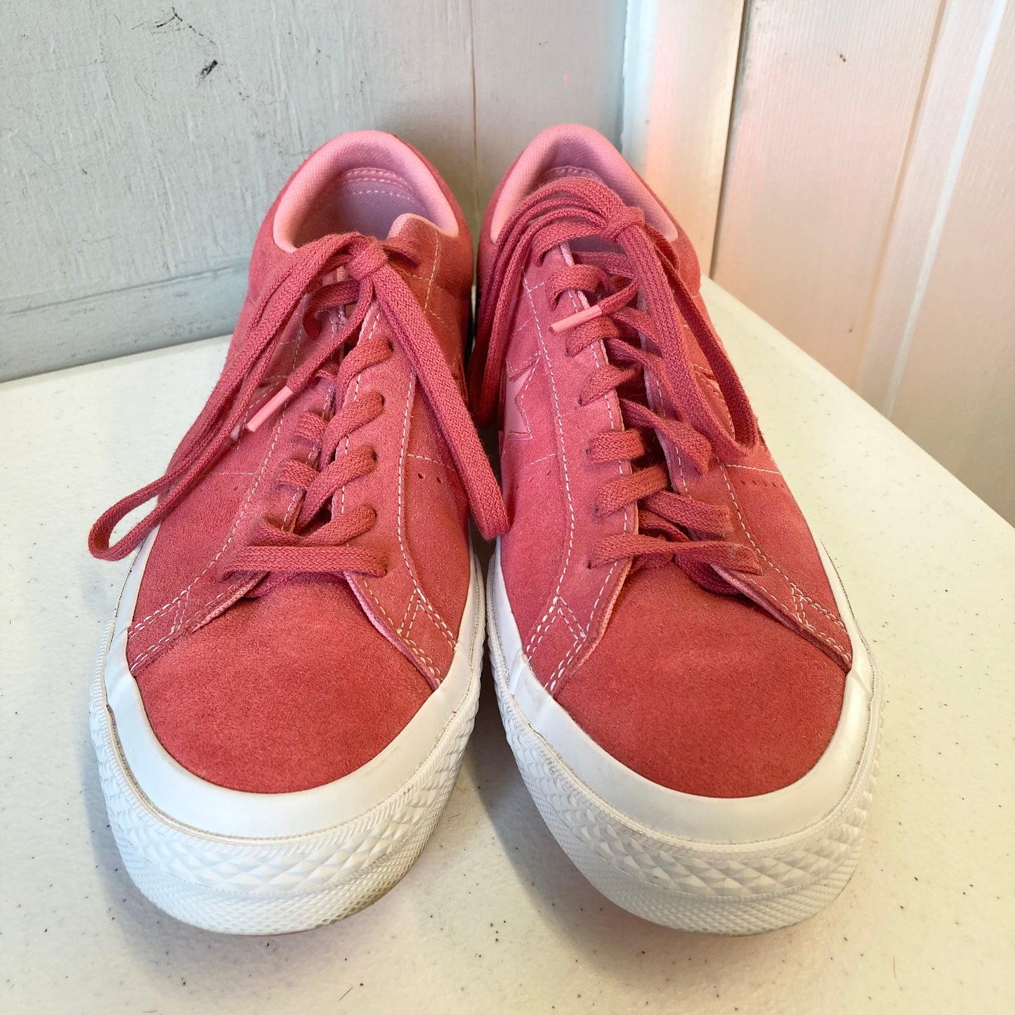 Shoes Sneakers By Converse In Coral, Size:11