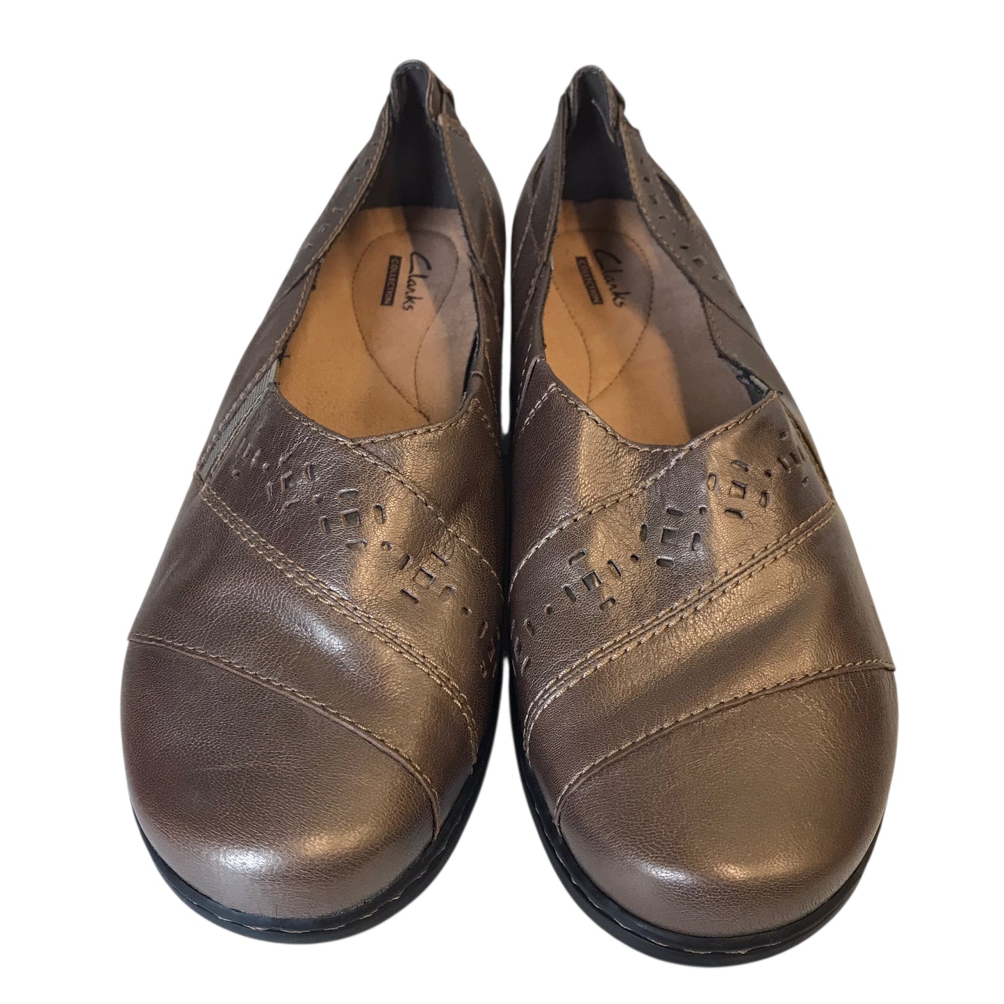 Shoes Flats By Clarks In Bronze, Size:9.5