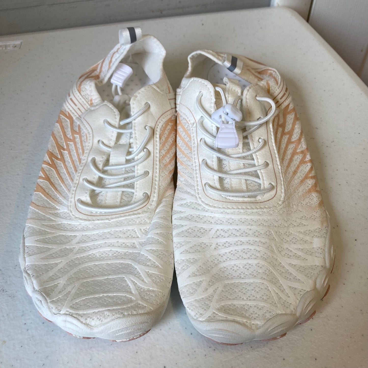 Shoes Athletic In White, Size:8.5