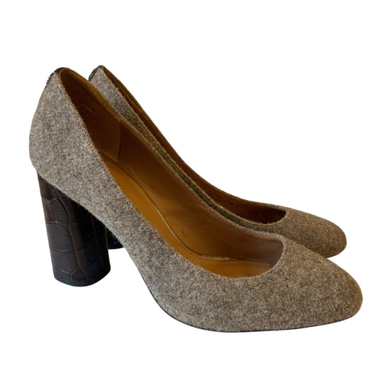 Shoes Designer By Coach In Beige, Size:10