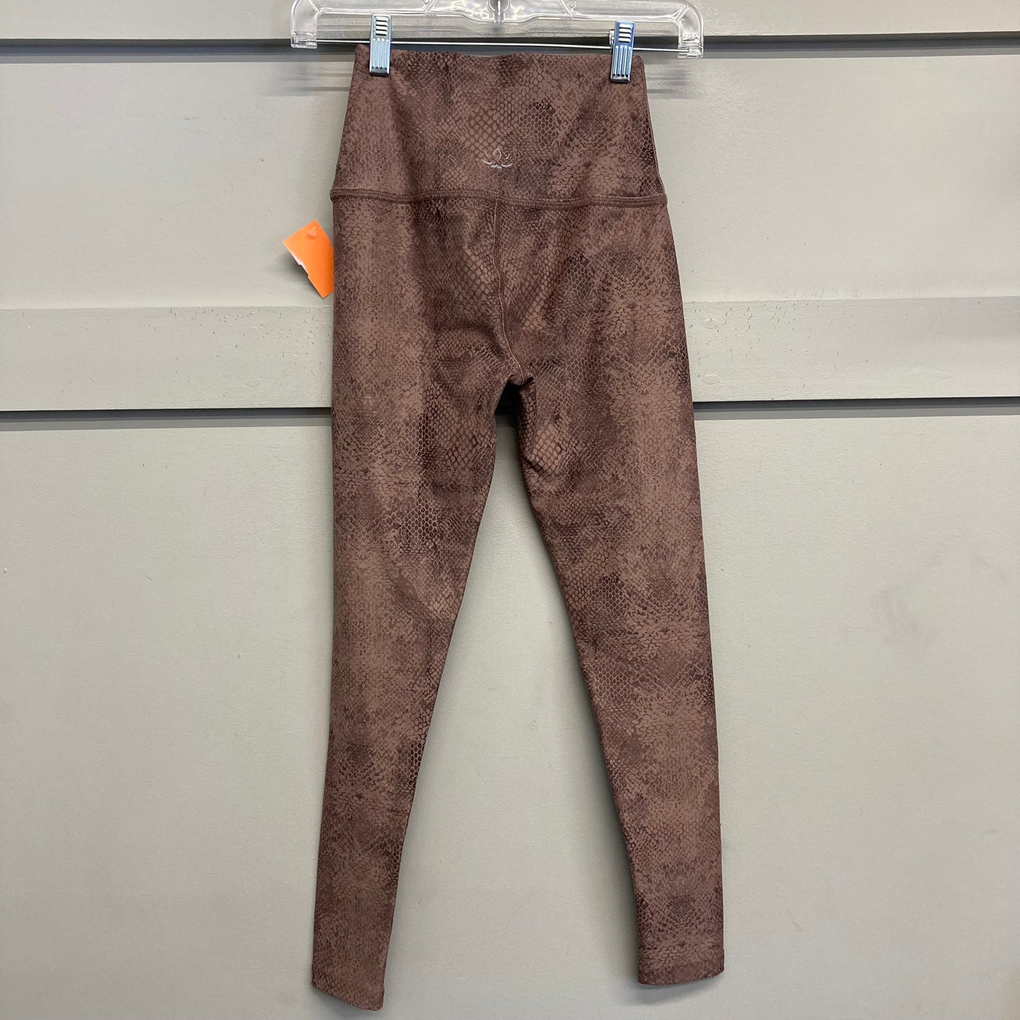 Athletic Leggings By Beyond Yoga In Snakeskin Print, Size:Xs