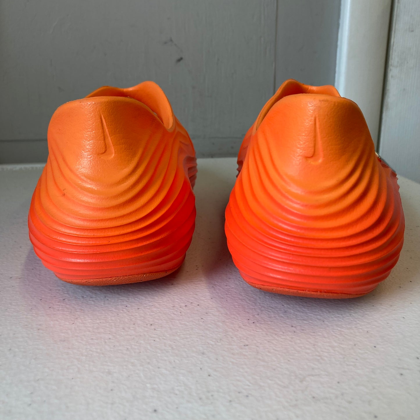 Shoes Flats By Nike In Orange, Size:5