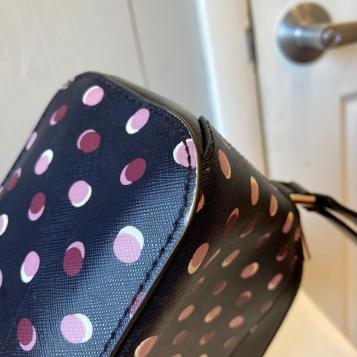 Crossbody Designer By Kate Spade In Black & Pink, Size:Small