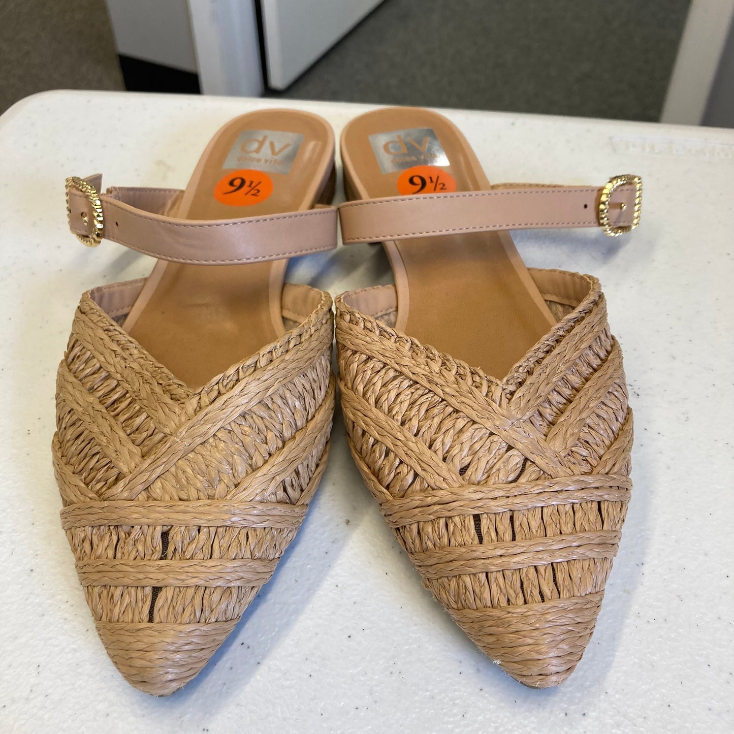 Shoes Flats By Dolce Vita In Tan, Size:9.5