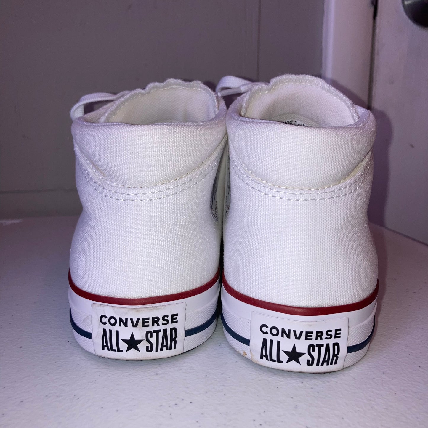 Shoes Sneakers By Converse In White, Size:9