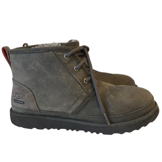 Boots Designer By Ugg In Grey, Size:5