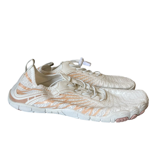 Shoes Athletic In White, Size:8.5