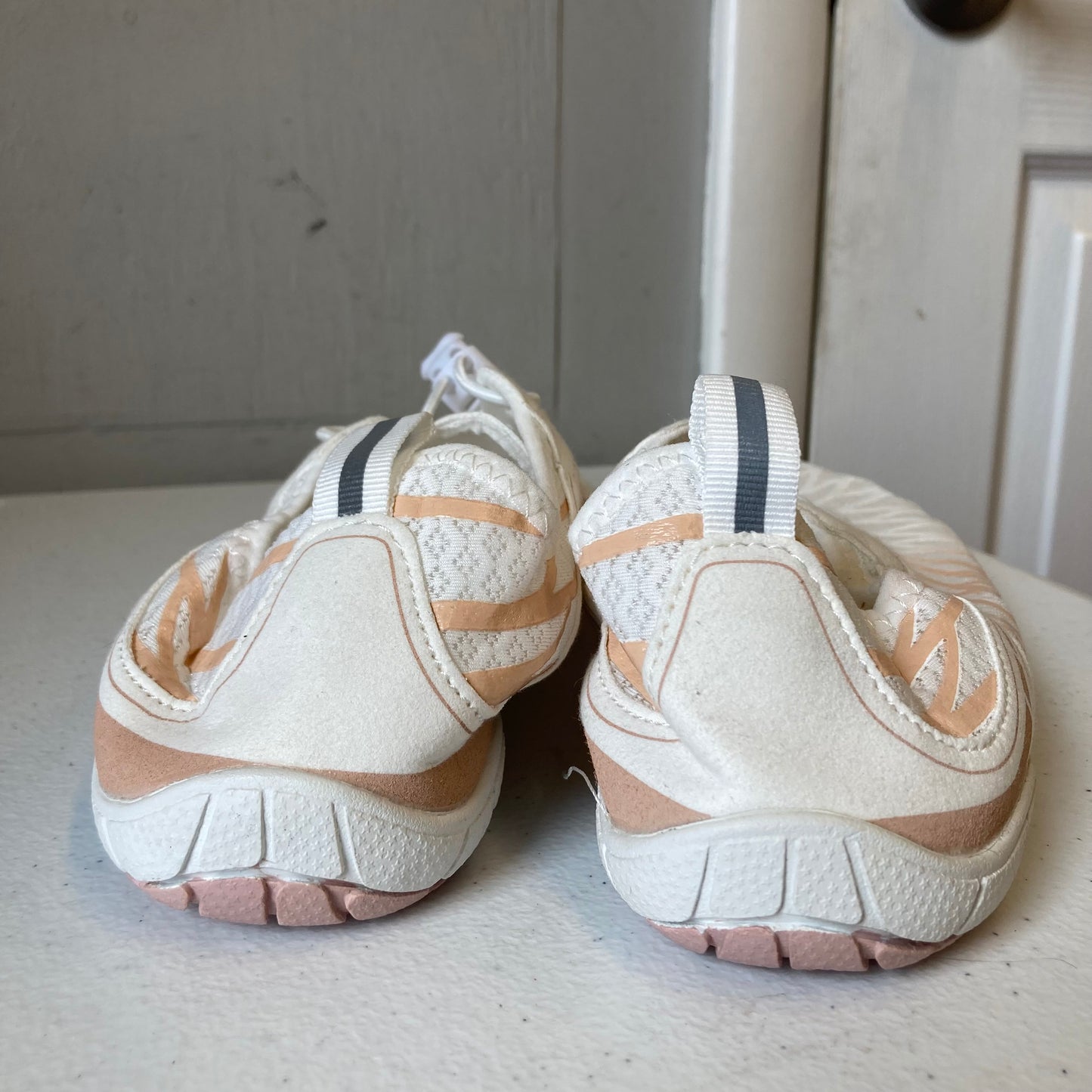 Shoes Athletic In White, Size:8.5