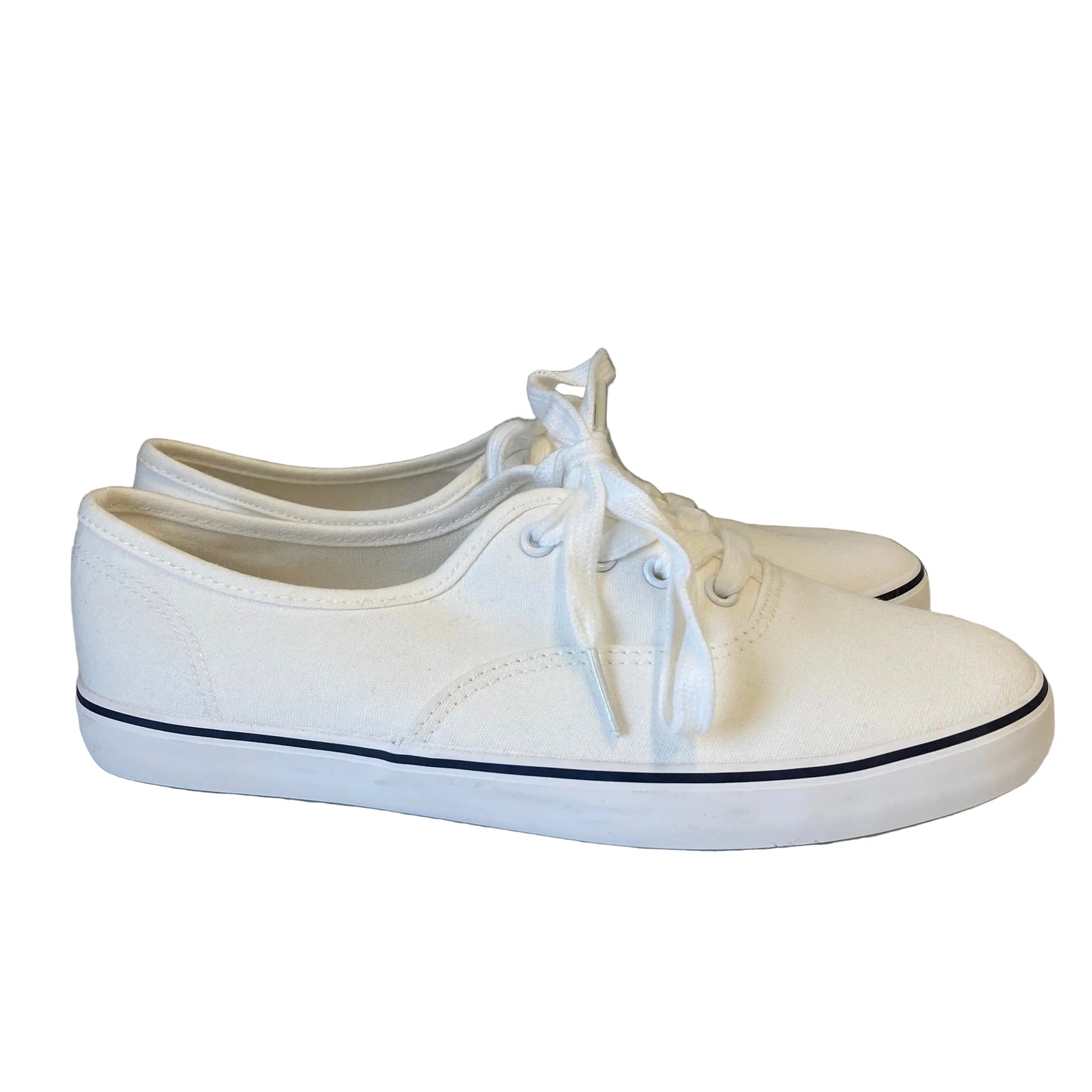 Shoes Sneakers By Old Navy In White, Size:8