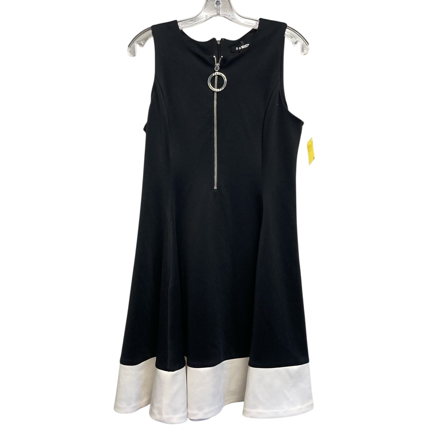 Dress Party Short By Dkny In Black & White, Size:M