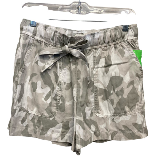 Shorts By Nicole Miller In Camouflage Print, Size:8