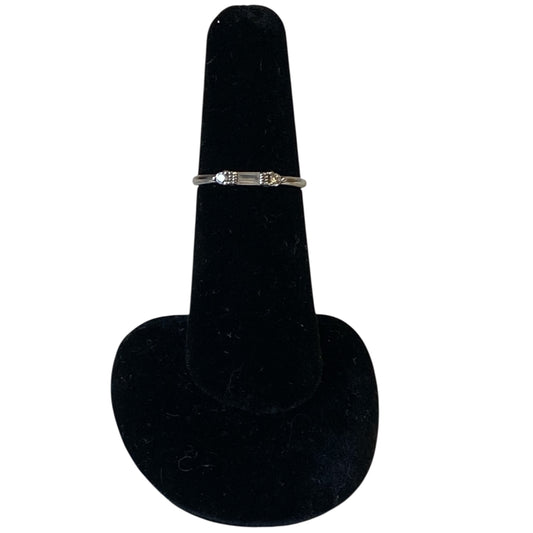 Ring Sterling Silver In Silver