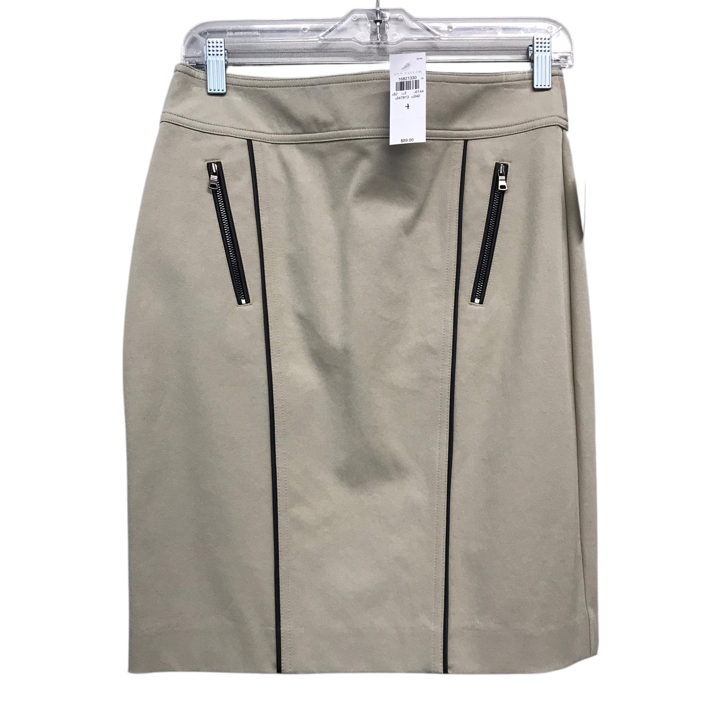 Skirt Mini & Short By Ann Taylor In Beige, Size:4