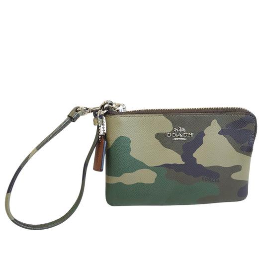 Wristlet Designer By Coach In Camouflage Print, Size:Medium