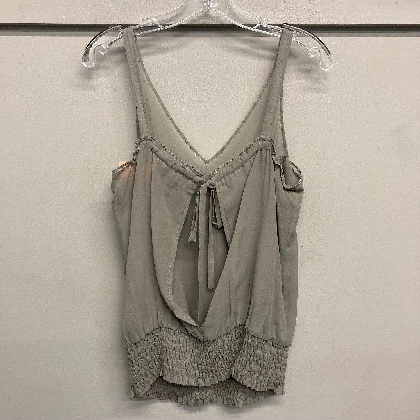 Top Sleeveless By Guess In Taupe, Size:S