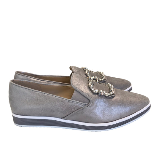 GREY SHOES DESIGNER by KARL LAGERFELD Size:9