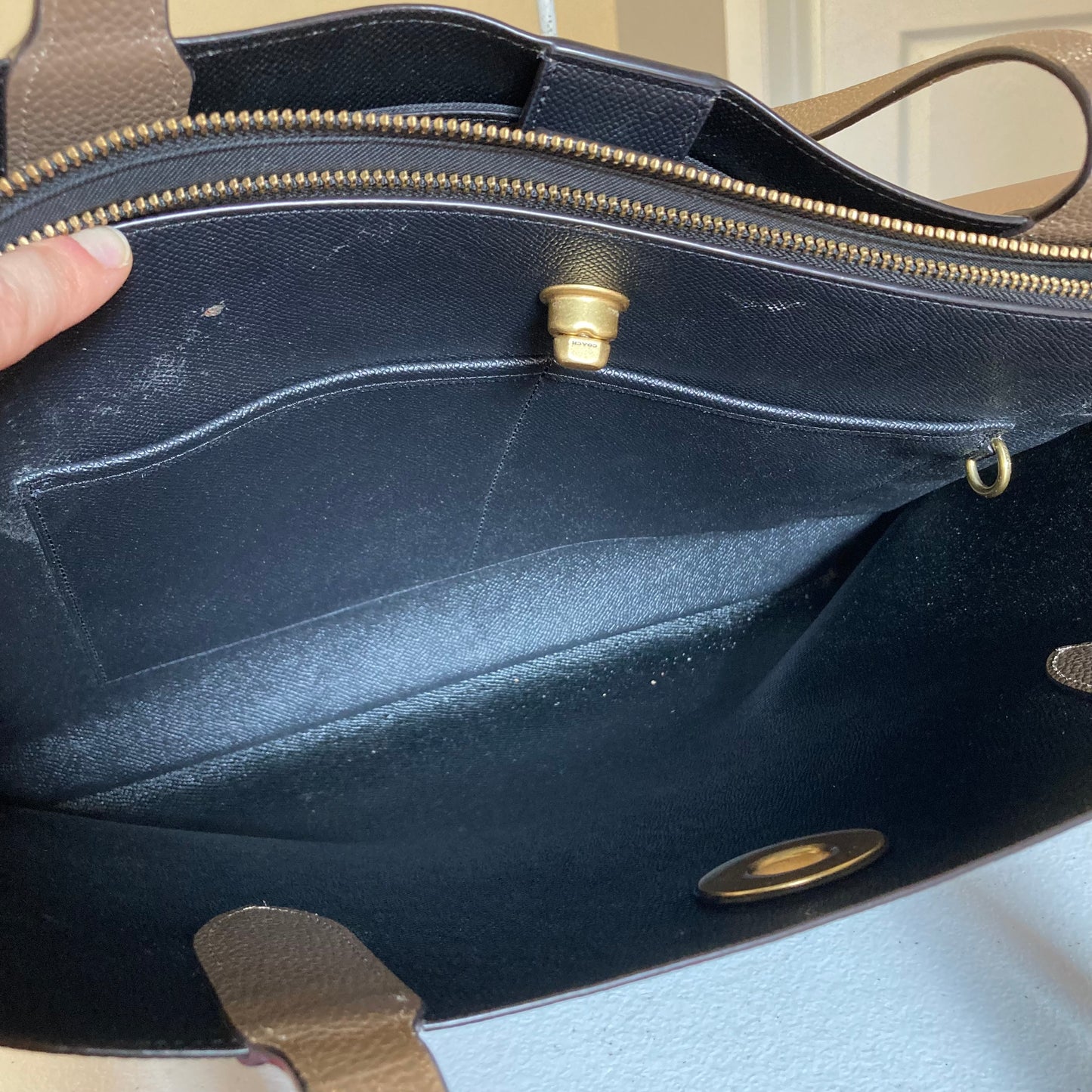 Tote Designer By Coach In Taupe, Size:Large