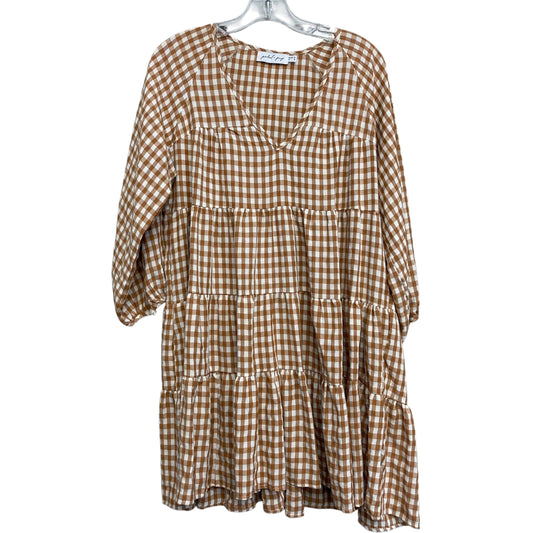 Dress Casual Short By Petal & Pup In Checkered Pattern, Size:M