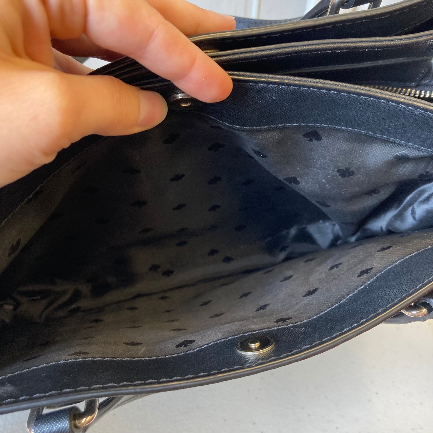 Handbag Designer By Kate Spade In Black, Size:Medium