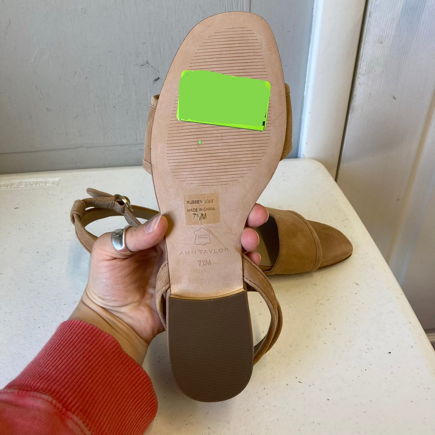 Sandals Flats By Ann Taylor In Tan, Size:7.5