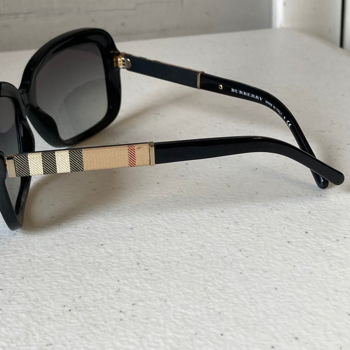 Sunglasses Luxury Designer By Burberry In Black
