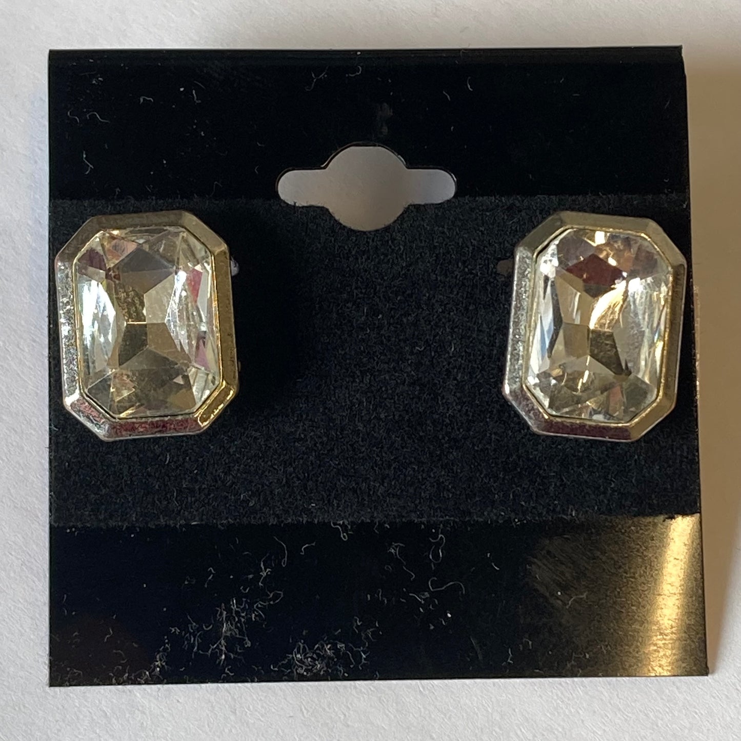 Earrings Stud In Silver