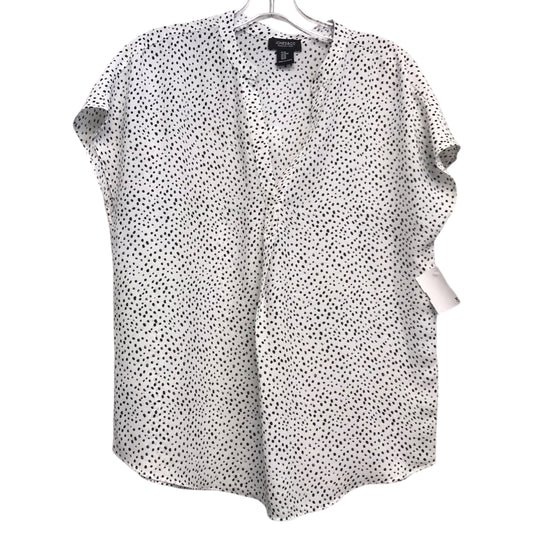 Top Sleeveless By Jones And Co In Black & White, Size:M