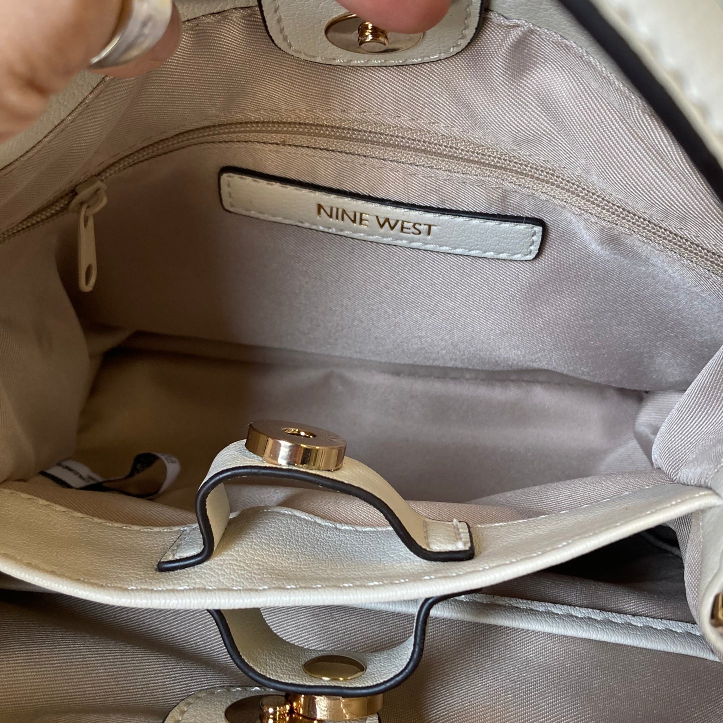 Crossbody By Nine West In Beige, Size:Medium