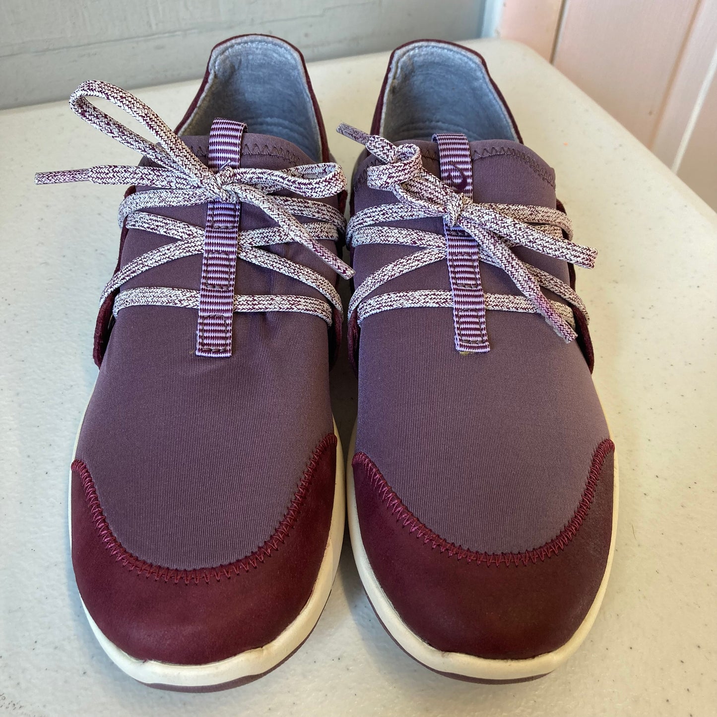 Shoes Sneakers By Olukai In Purple, Size:6.5