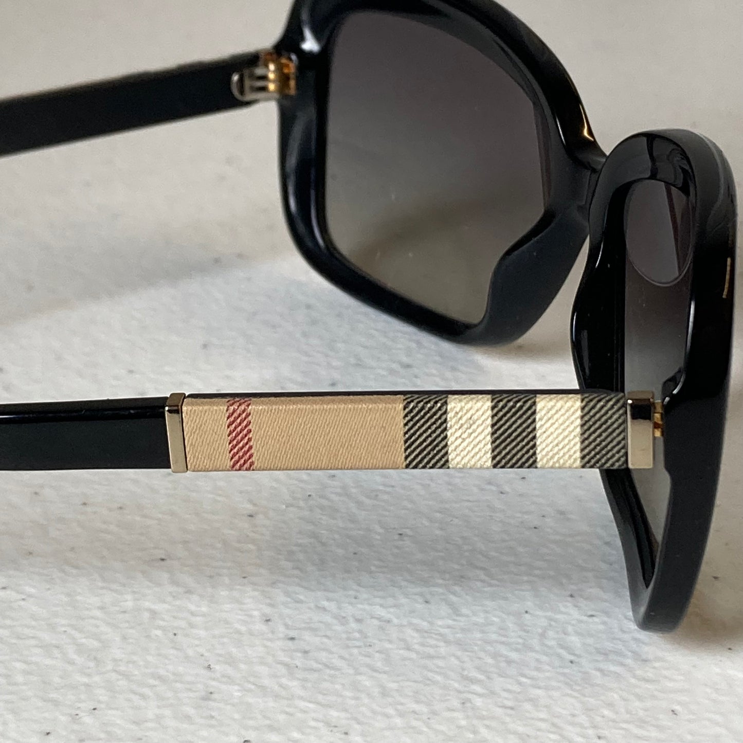 Sunglasses Luxury Designer By Burberry In Black