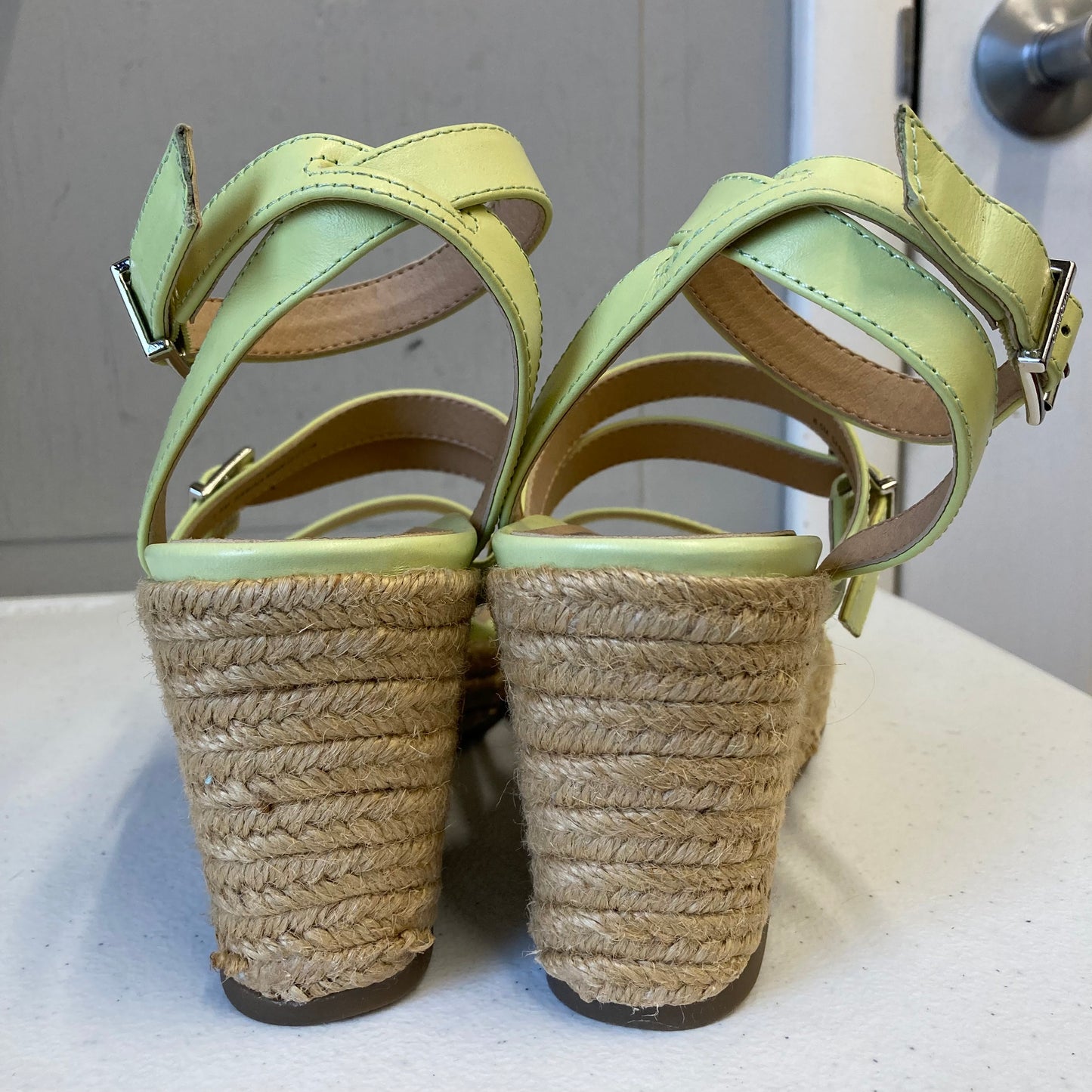 Sandals Heels Wedge By Vionic In Green, Size:8.5