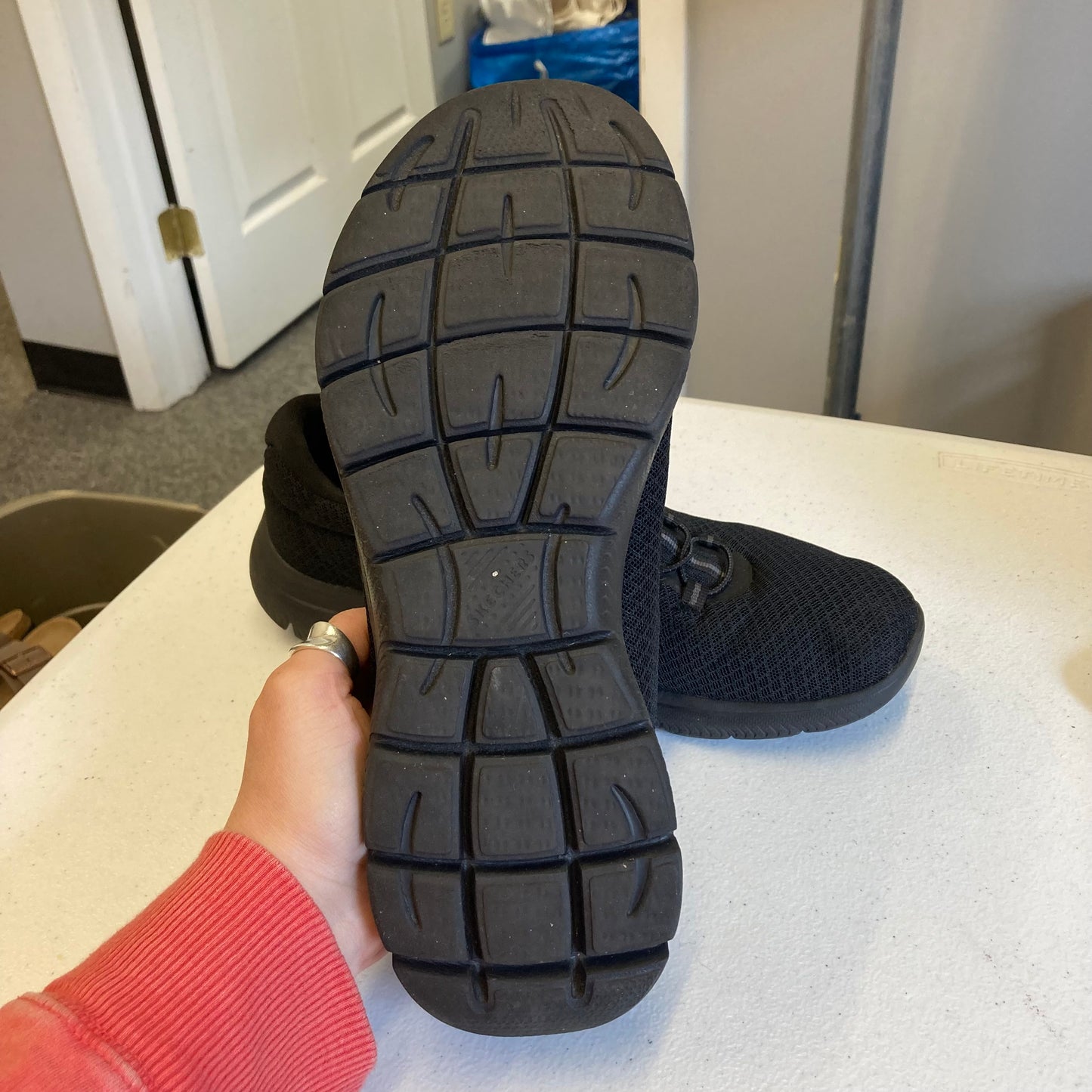 Shoes Athletic By Skechers In Black, Size:9.5