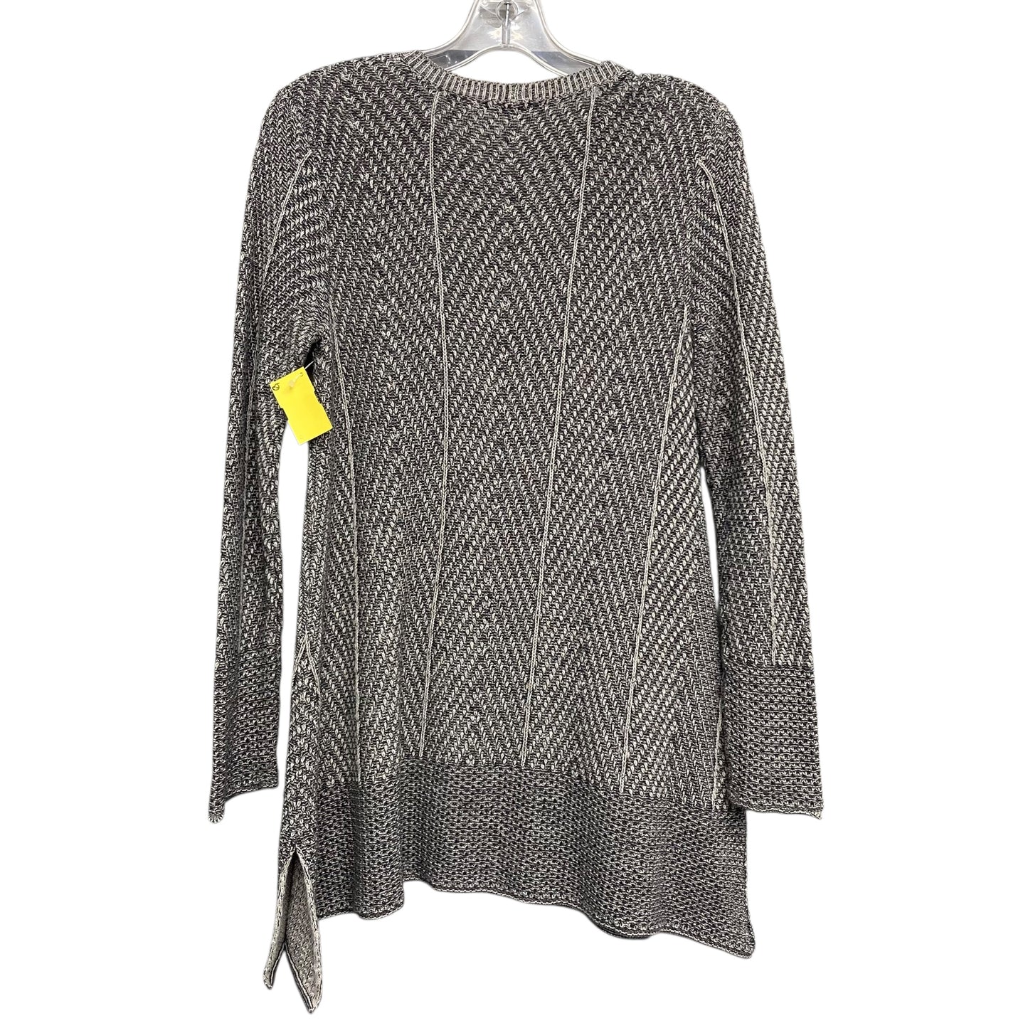 Sweater By Eight Eight Eight In Grey & White, Size:M