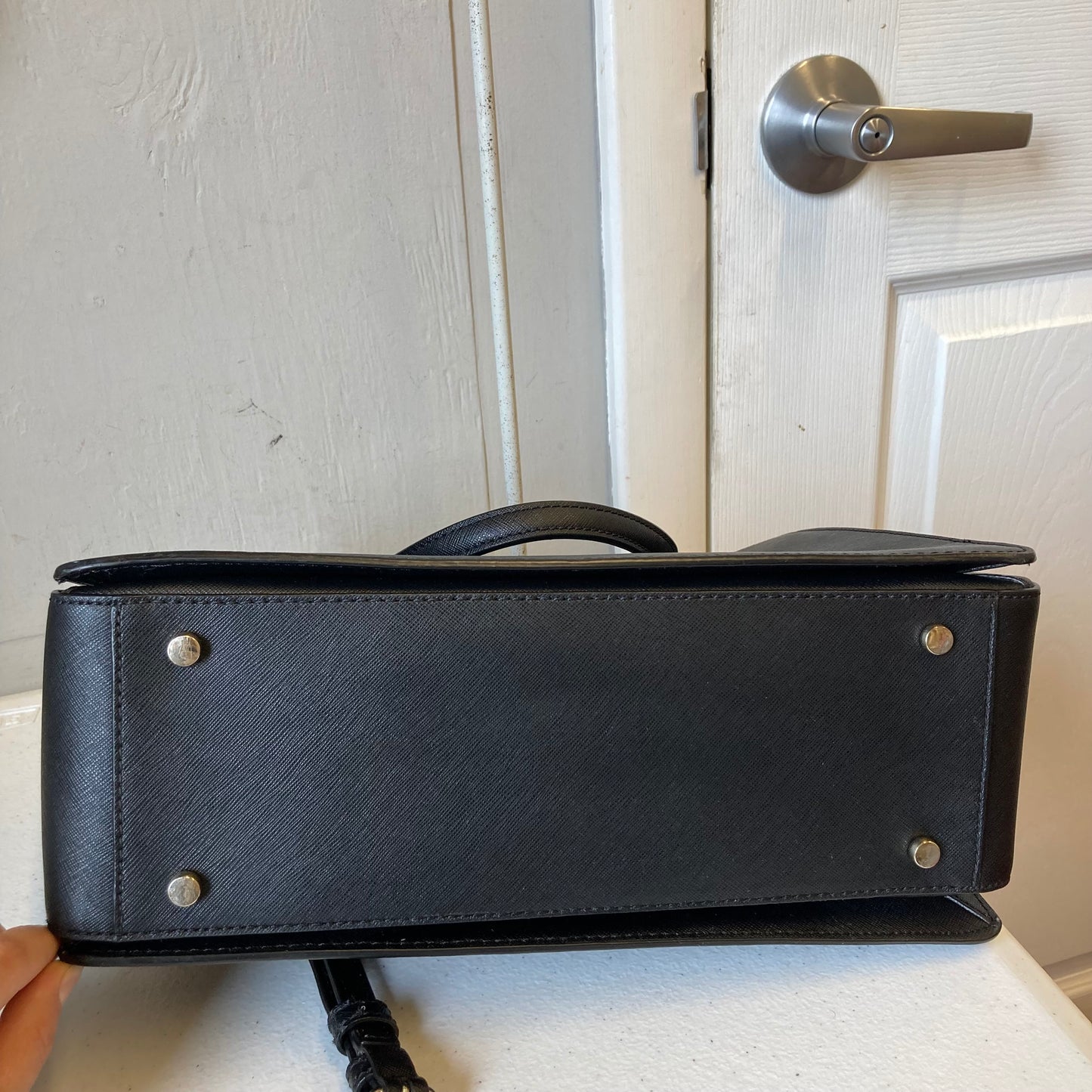 Handbag Designer By Kate Spade In Black, Size:Medium