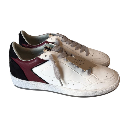 Shoes Sneakers By Shu Shop In White, Size:7.5