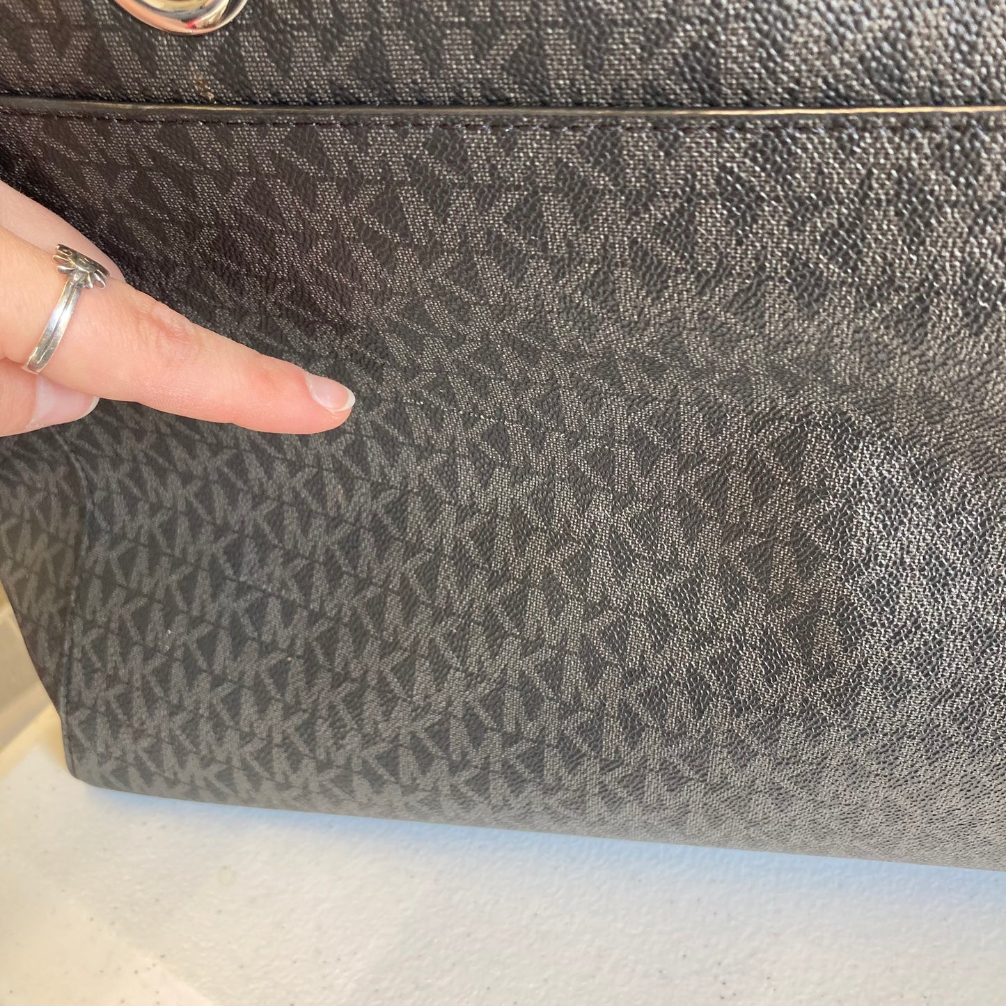 Tote Designer By Michael Kors In Black, Size:Large